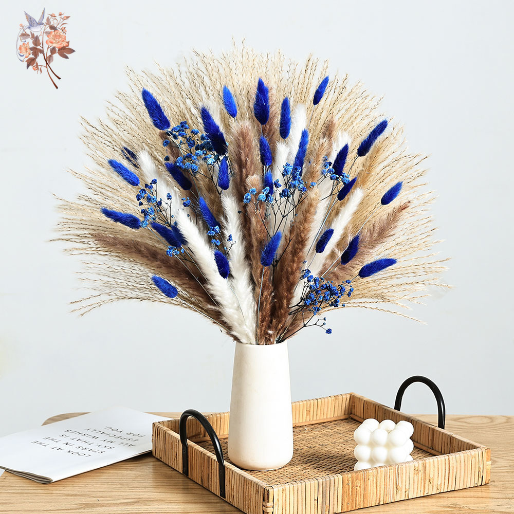 Interior Design Apartment - 70 Stem Blue Fluffly Rabbit Tail