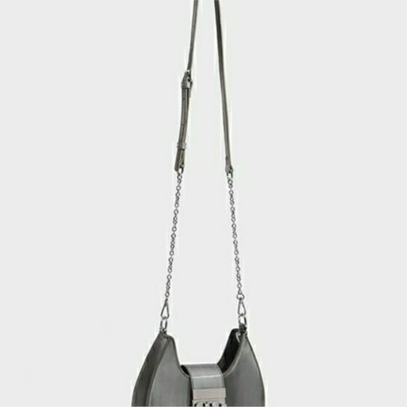 Hot Girl Gradient Tech Chain S - Interior Design Tech review and price